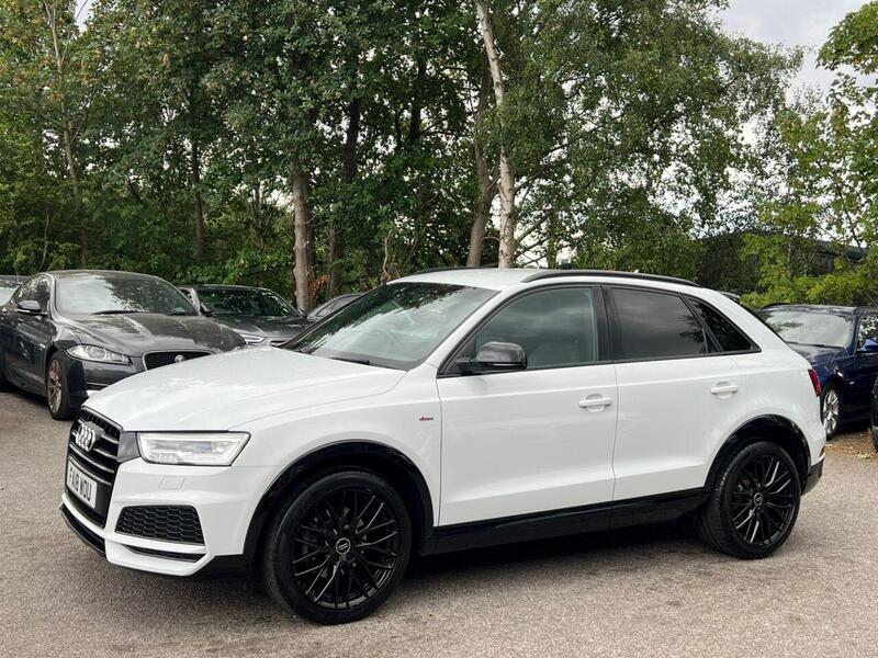 Audi Q3 view 6