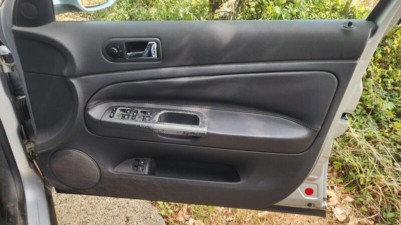 2005 Volkswagen Passat — photo 33