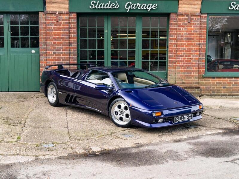 Lamborghini Diablo view 3