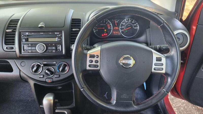 2010 Nissan Note — photo 25