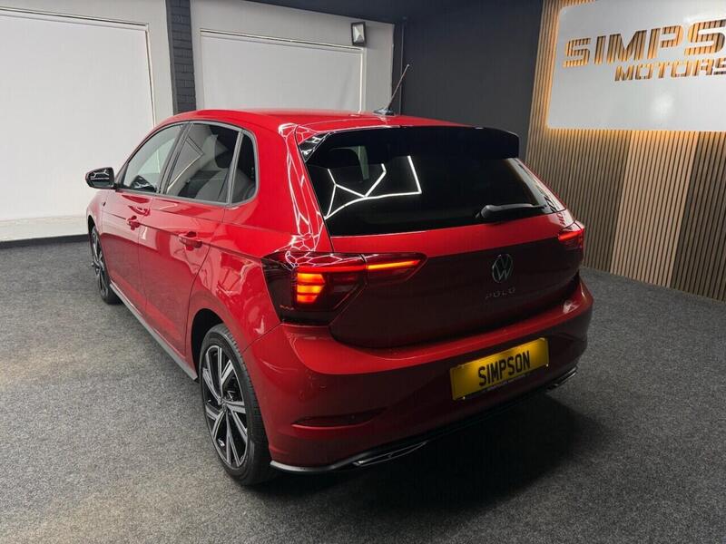 Volkswagen Polo view 5