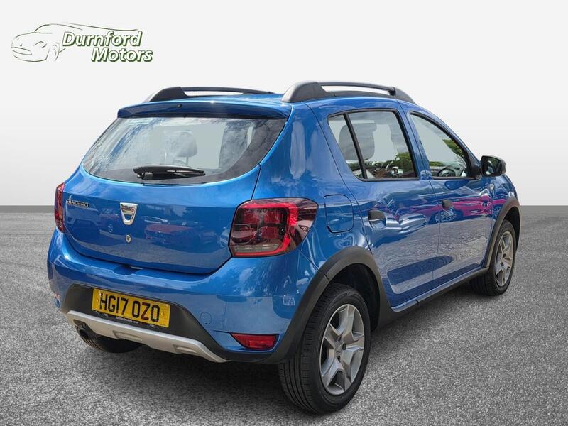 Dacia Sandero Stepway view 4