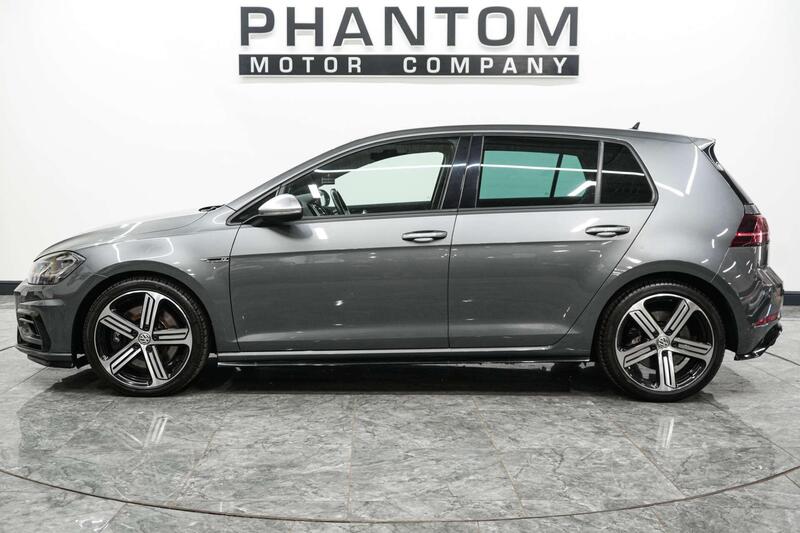 Volkswagen Golf view 3