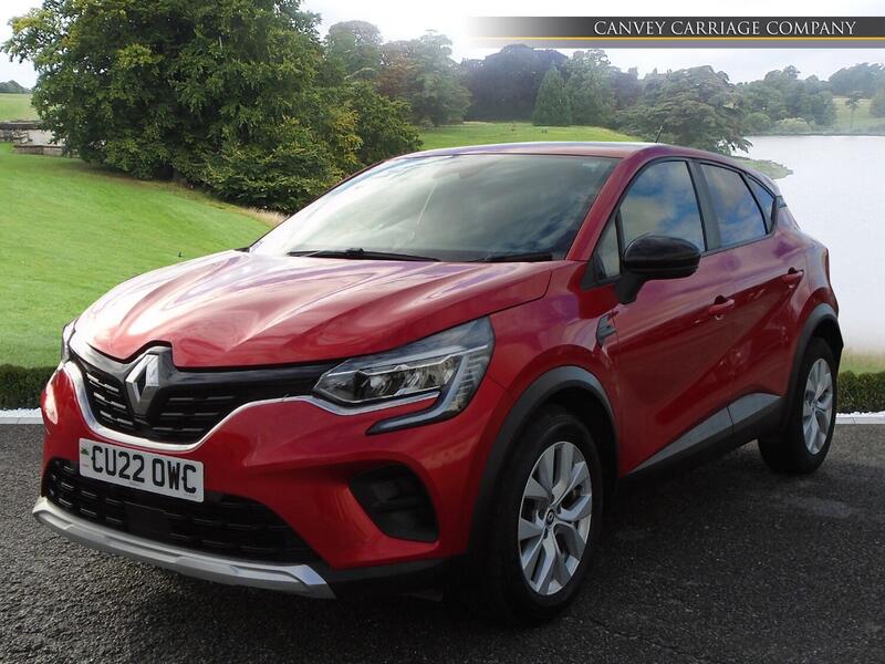 Renault Captur view 2