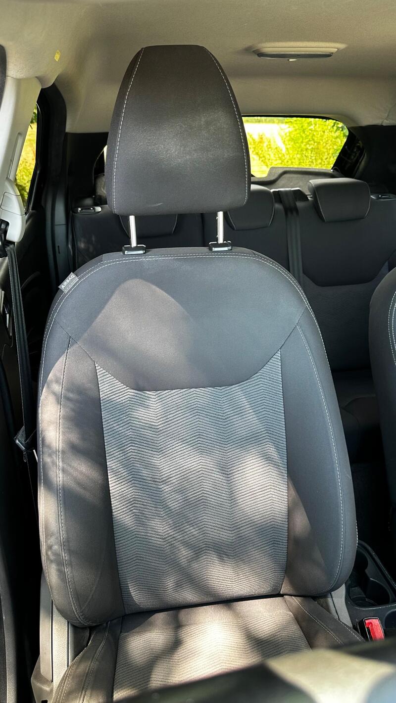 2017 Ford Ka+ — photo 16