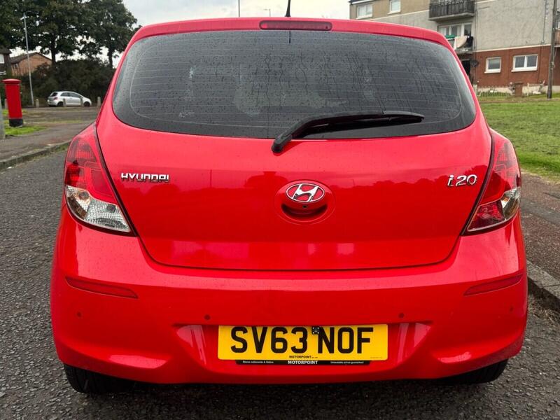 Hyundai I20 view 4