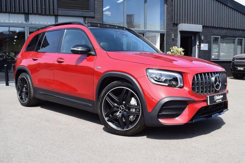 Mercedes-Benz Mercedes-Benz GLB view 3