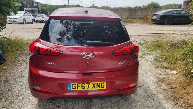 2017 Hyundai i20 — photo 8