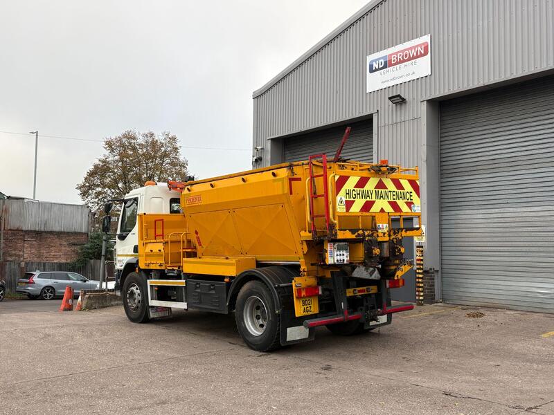 DAF LF 230 18T Hot Box (Twin)