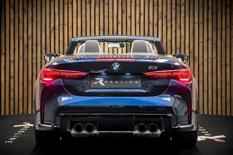 BMW M4 view 6