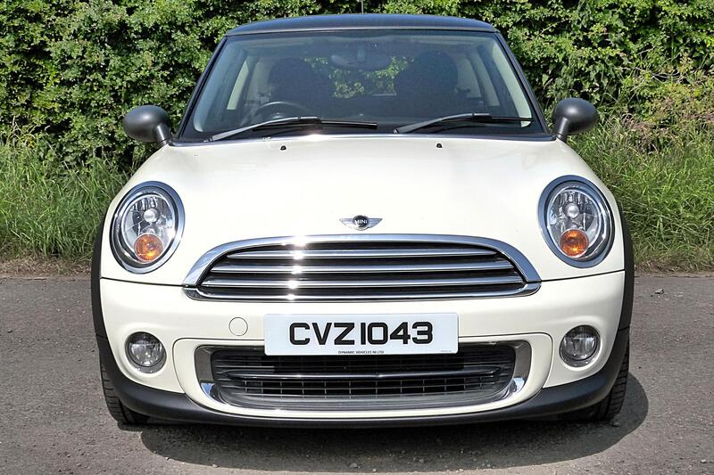 Mini Hatch view 7