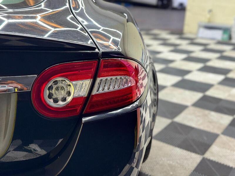 Jaguar XK view 37