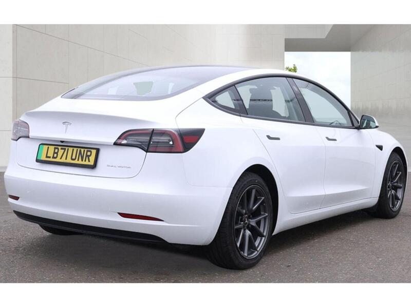 Tesla Model 3 view 3