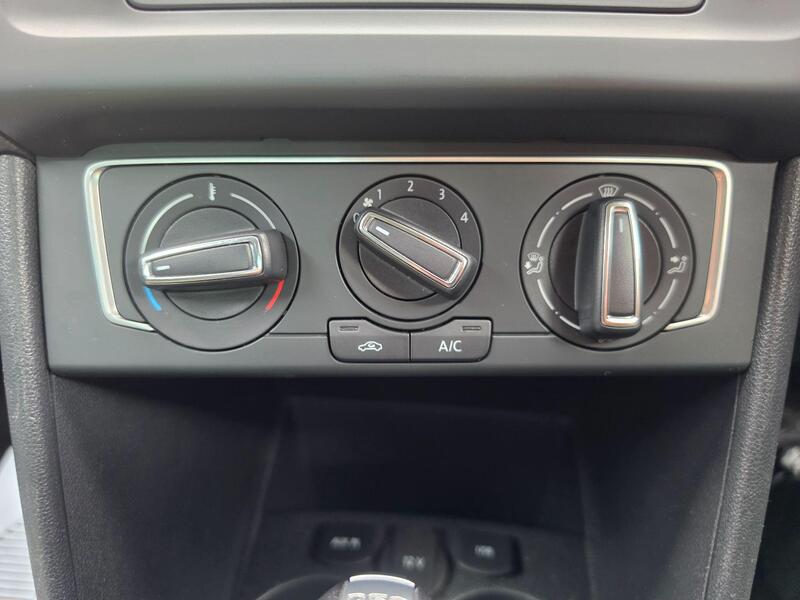 Volkswagen Polo 1.2 TSI BlueMotion Tech Match Edition DSG Euro 6 (s/s) 5dr thumbnail 45