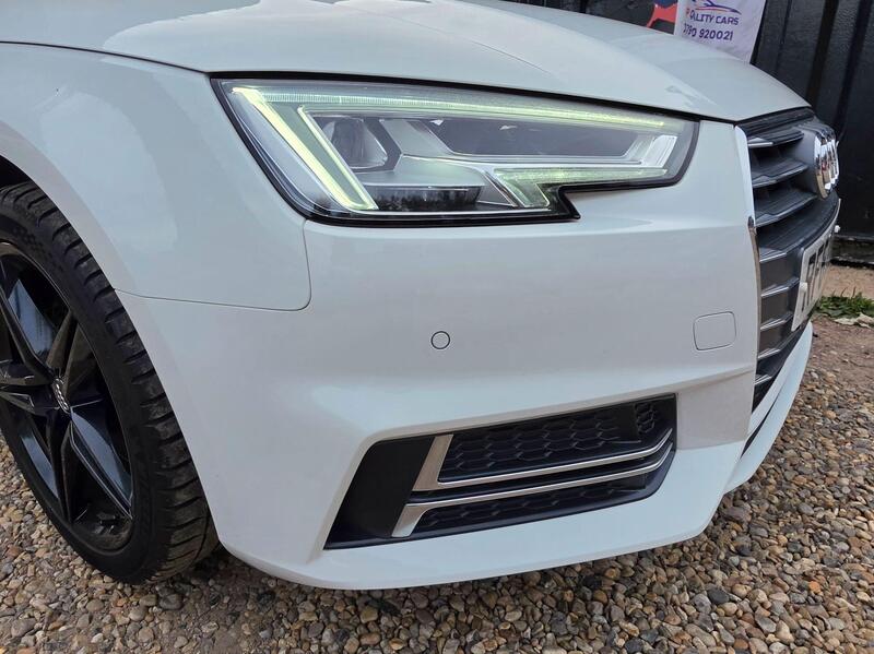 Audi A4 1.4 TFSI S line S Tronic Euro 6 (s/s) 4dr thumbnail 9