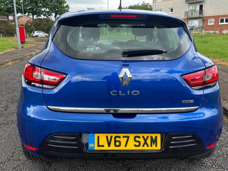 Renault Clio view 4