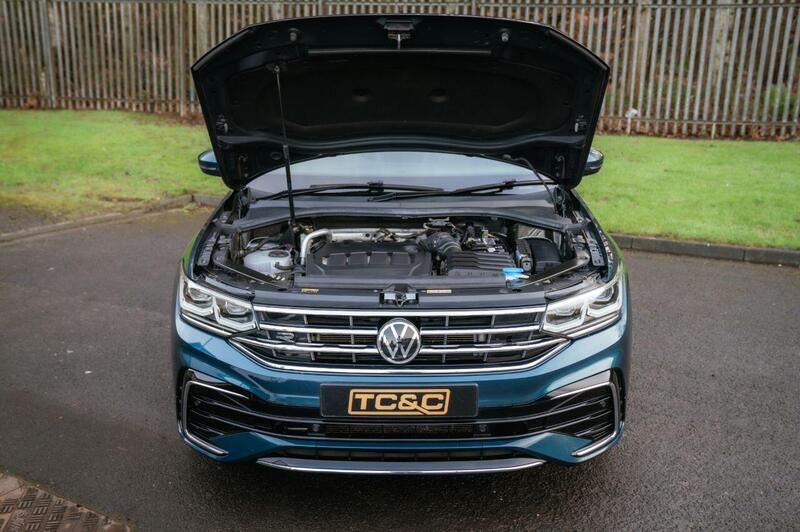 Volkswagen Tiguan view 5