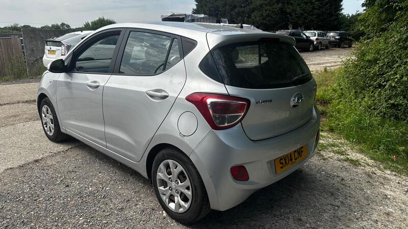 2014 Hyundai i10 — photo 4