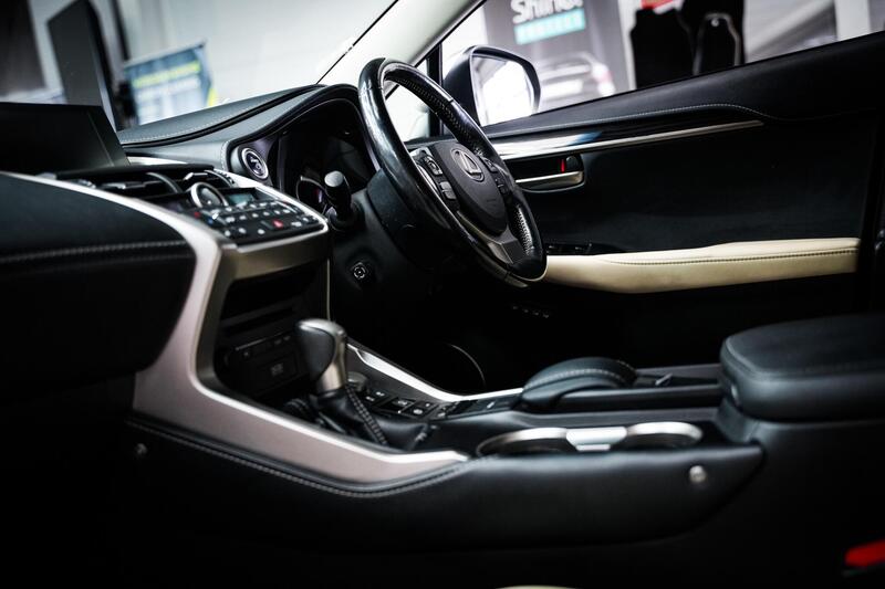 Lexus NX view 3