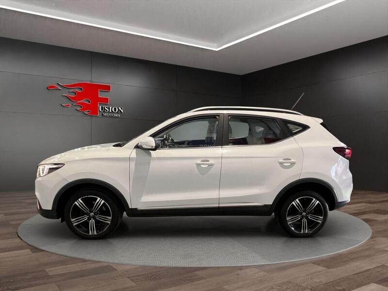 MG ZS view 4