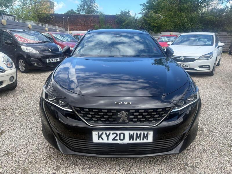 Peugeot 508 SW view 2