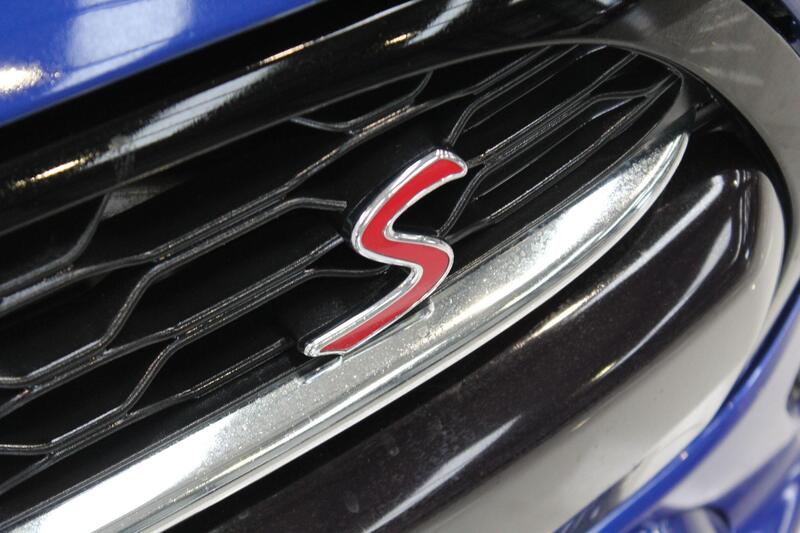 2019 MINI Hatch in Blue — image 46 of 71