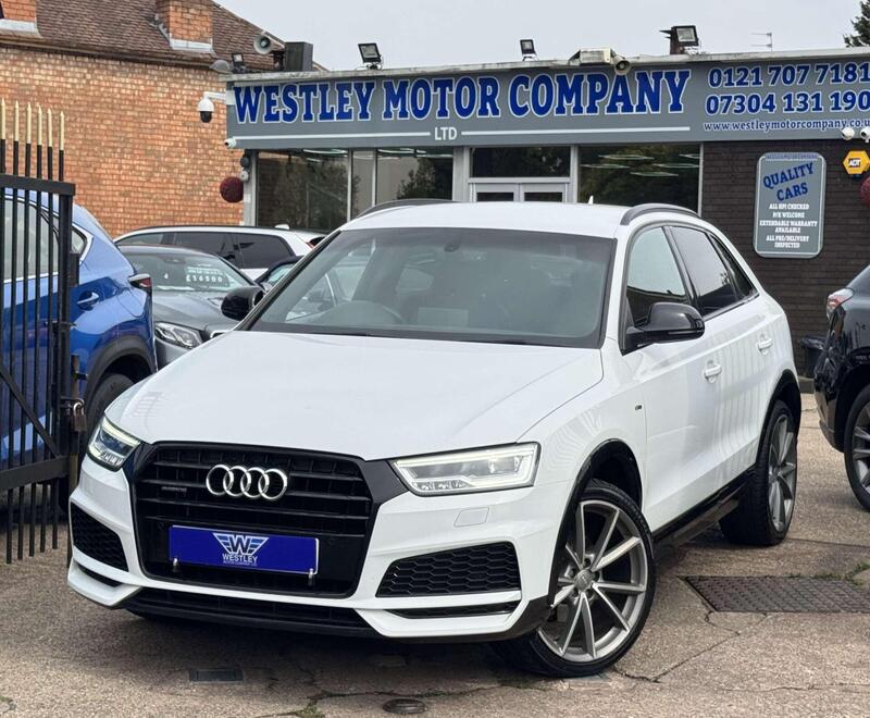 Audi Q3 view 3