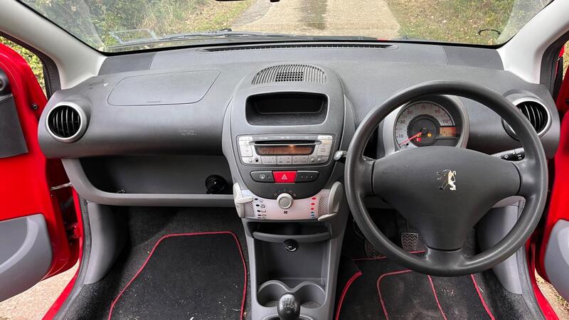 2009 Peugeot 107 — photo 22