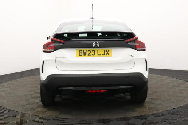 Citroen C4 view 5