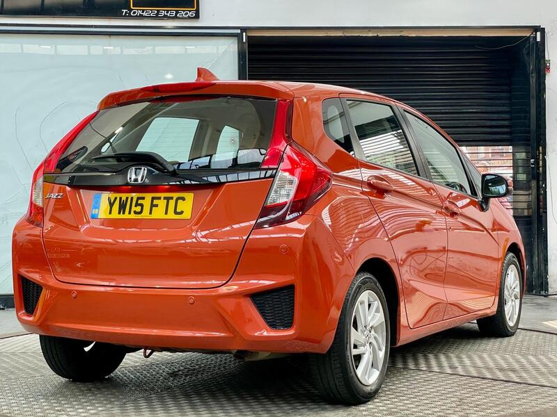 Honda Jazz view 3