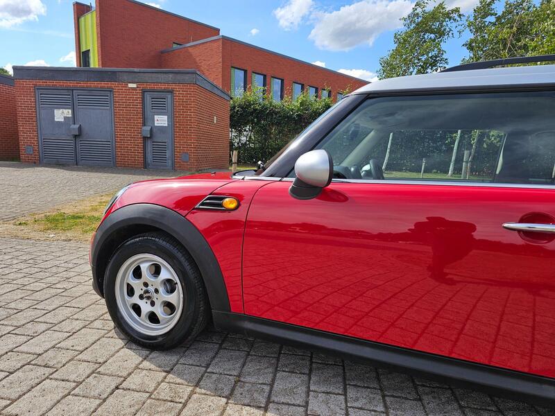 Mini Clubman view 7