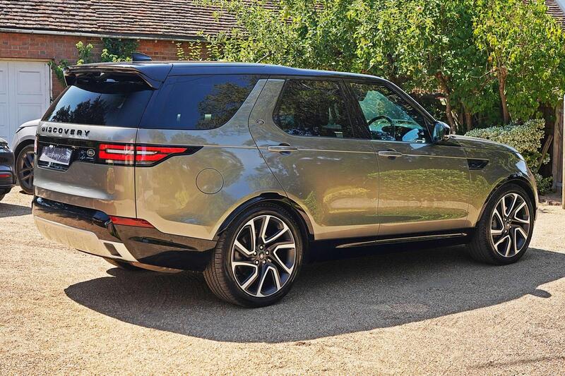 Land Rover Discovery 3 view 6