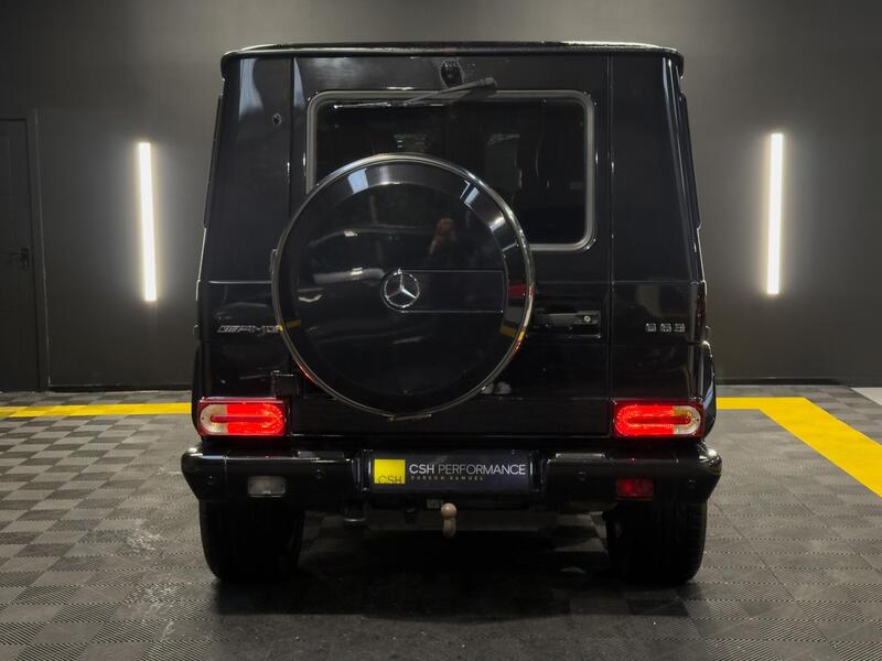 Mercedes-Benz G-Class view 4
