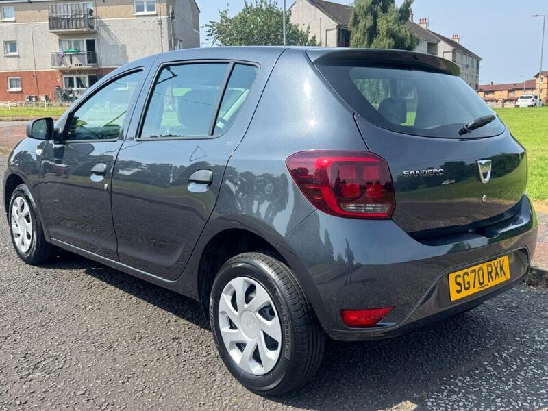 Dacia Sandero view 3