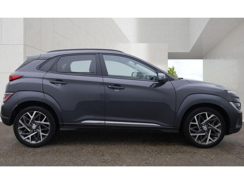 Hyundai Kona view 3