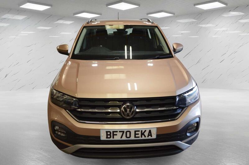 Volkswagen T-Cross view 2