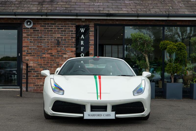 Ferrari 488 view 3