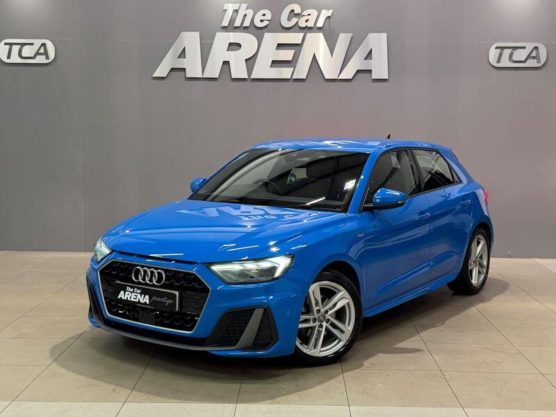 Audi A1 view 2