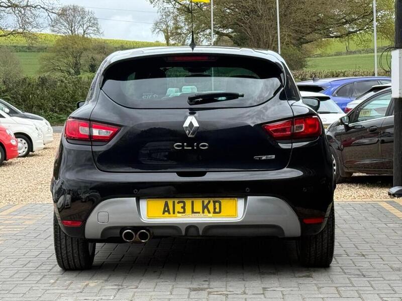 Renault Clio view 4