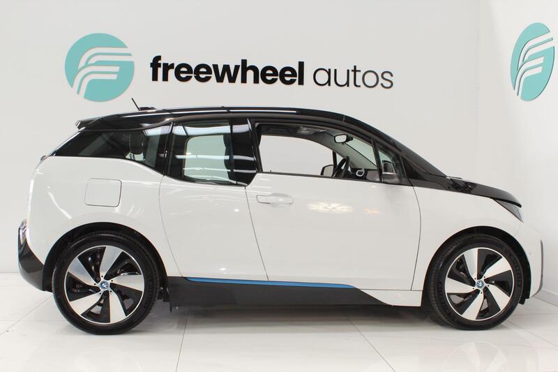 2022 BMW i3 in White — image 26 of 79