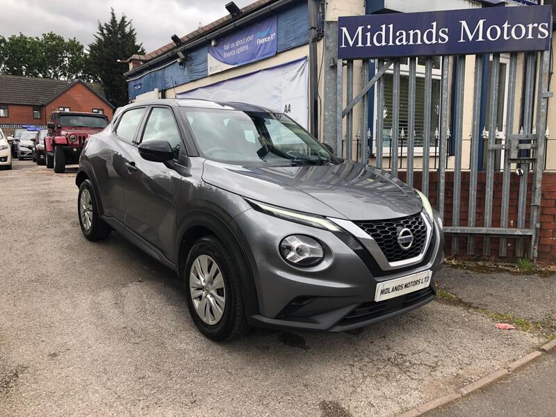 Nissan Juke main image