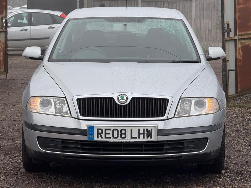Skoda Octavia view 3