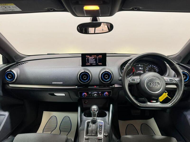 Audi A3 view 4