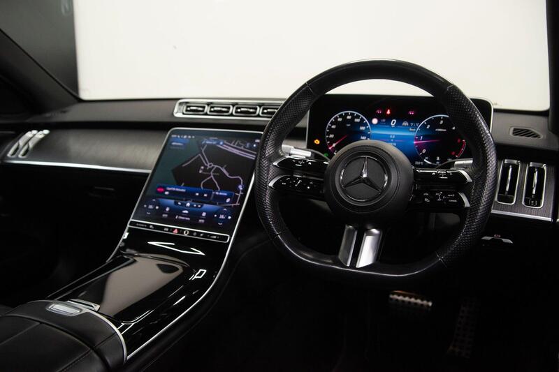 Mercedes-Benz S-Class view 3