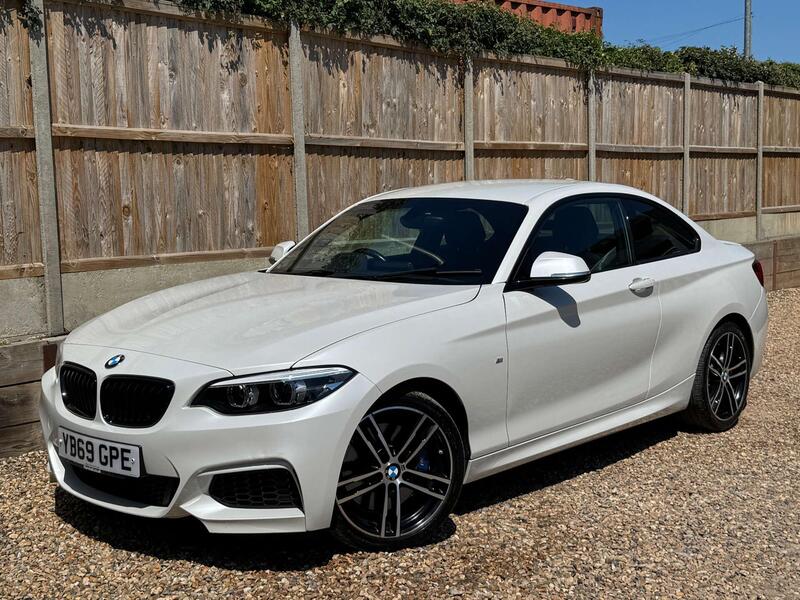 BMW 2 Series view 4