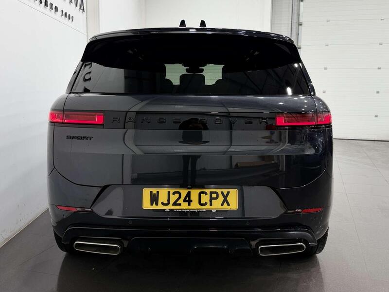 Land Rover Range Rover view 7
