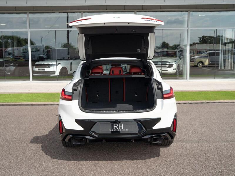 BMW X4 view 7