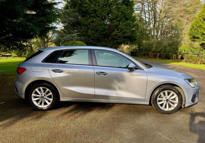 Audi A3 view 3
