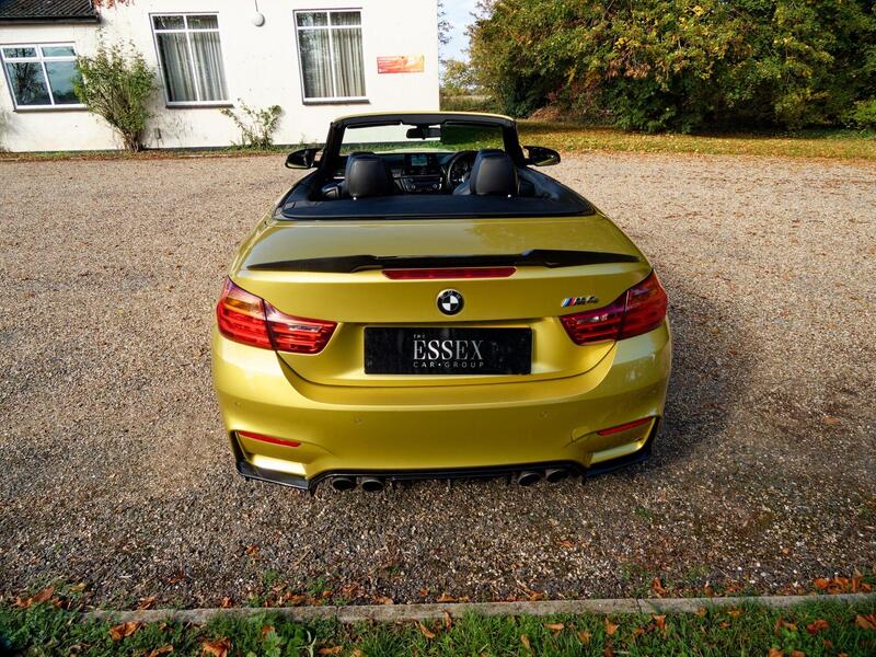 BMW M4 view 22