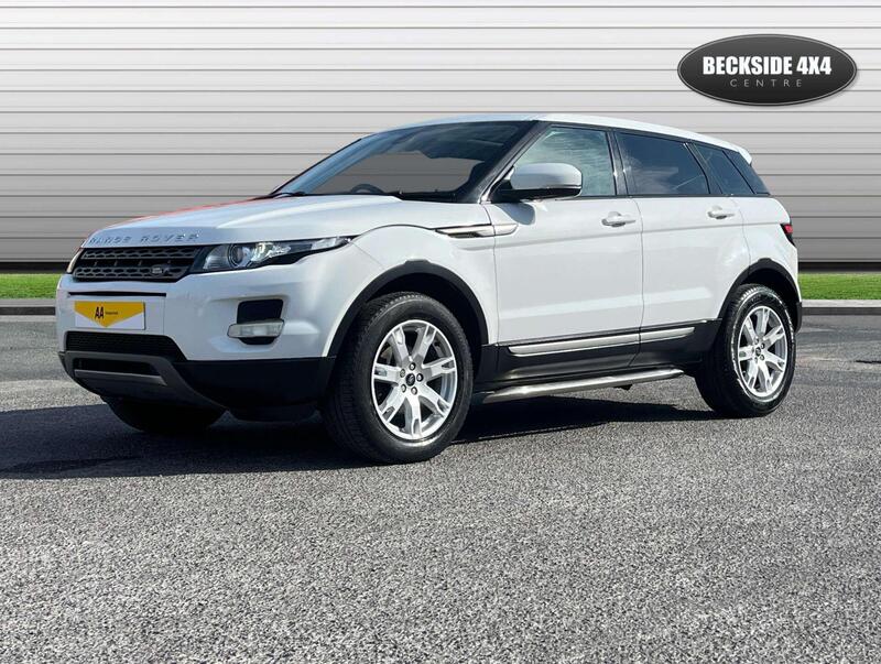 Land Rover Range Rover Evoque view 4